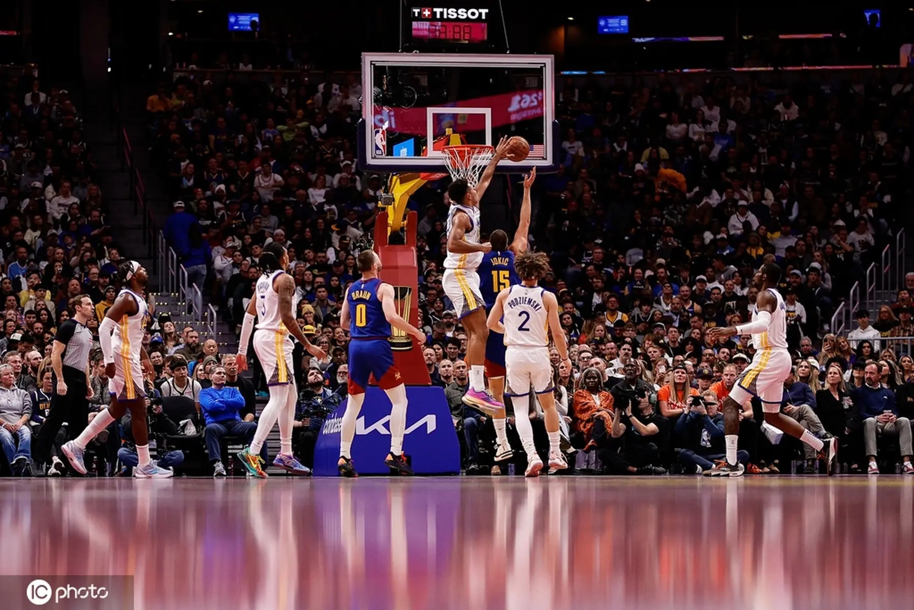 神舟二十号延迟返回：太空碎片重塑人类航天范式