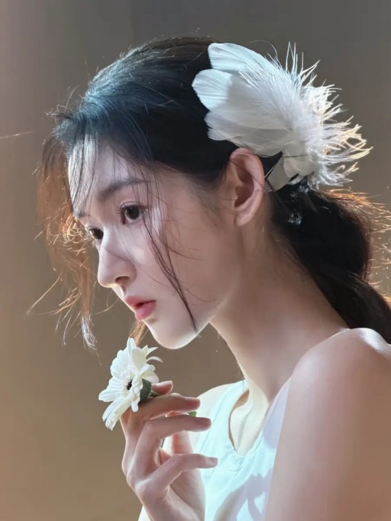 观众拍《疯狂动物城2》电影片段，是盗版还是免费的宣传？