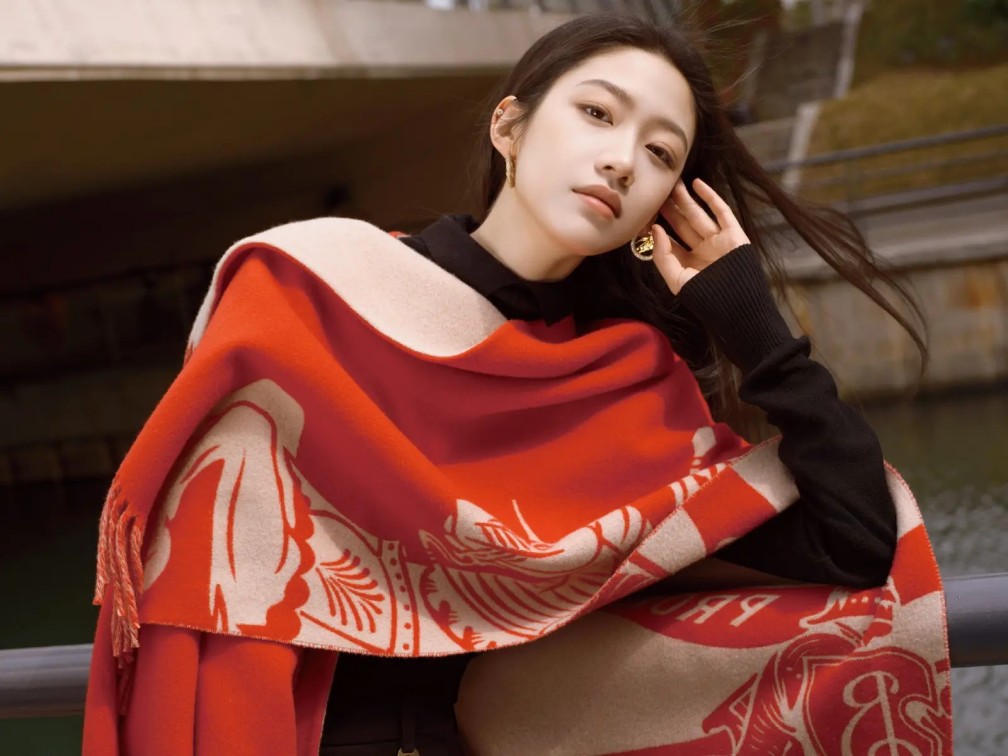 Angelababy高定直播风波反转：品牌创始人道歉称“美丽的误会”，暴露中西时尚认知鸿沟